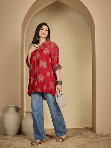 Red Rayon Hip Length Printed 3/4 Sleeve Shirt Collar Flared Top