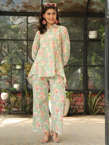 Green Cotton Hip Length Printed Straight 3/4 Sleeves Shirt Coller Co-Ord Set
