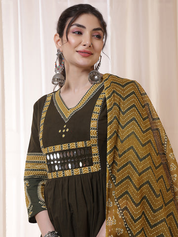 Bottle Green Rayon Calf Length Solid 3/4 Sleeves V Neck Flared Kurta Suit Set