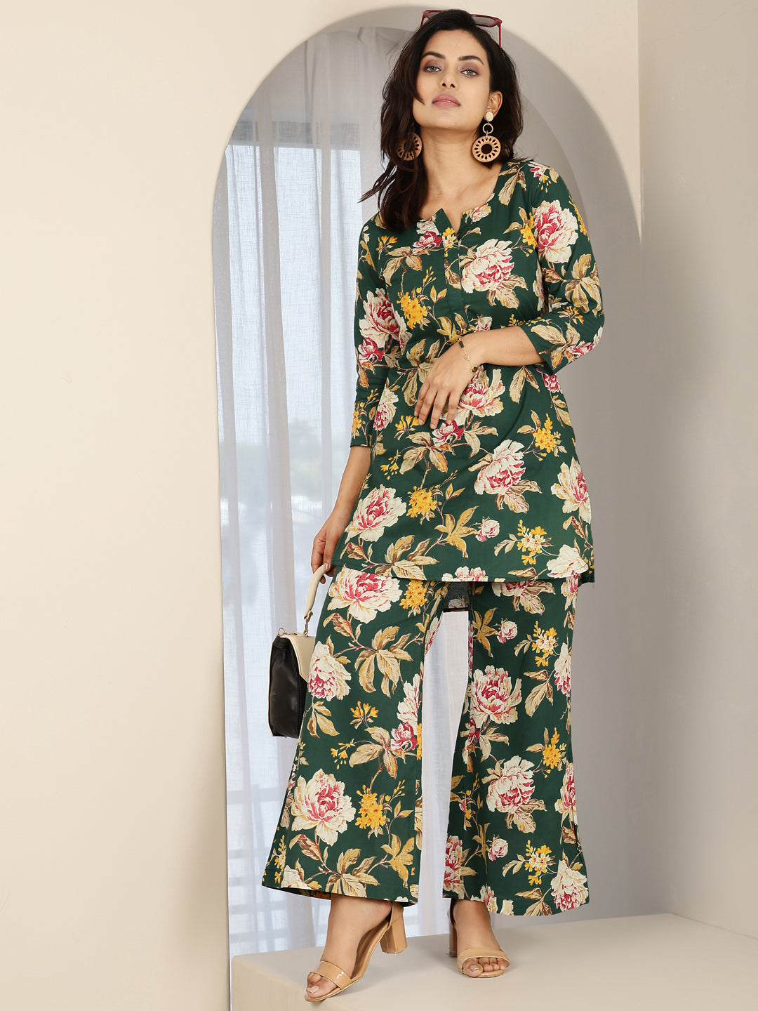 Green Cotton Hip Length Printed Straight 3/4 Sleeves Round Neck Kurta Bottom Set