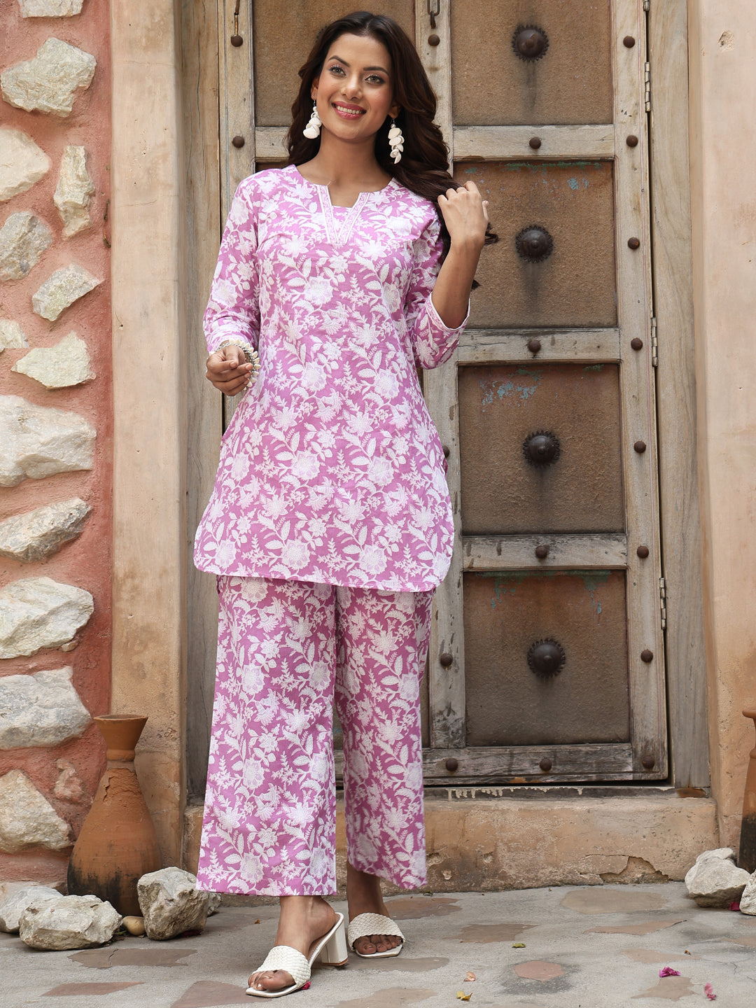 Lavender Cotton Hip Length Printed Straight 3/4 Sleeves Round Neck Co-Ord Set